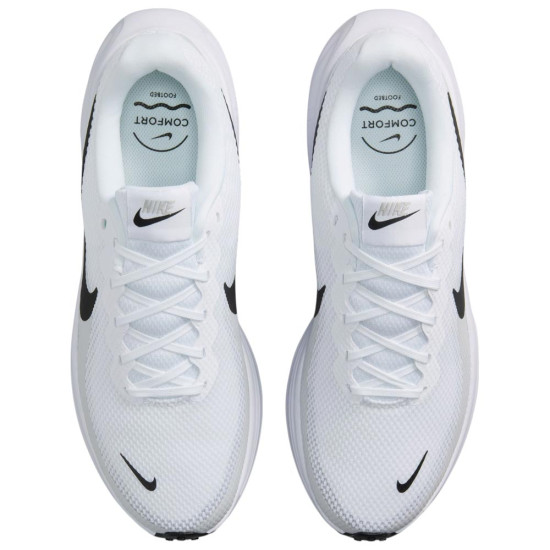 Nike Revolution 8 Nike Revolution 8